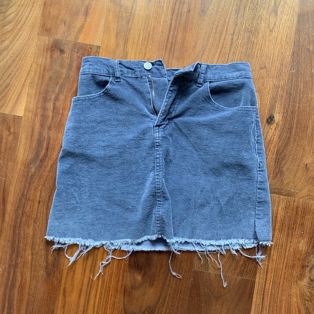 BRANDY MELVILLE Corduroy Skirt IN AMAZING SHAPE